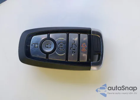 2022 Ford F-150 Lariat from USA, damaged, VIN 1FTFW1ED8NFB06808